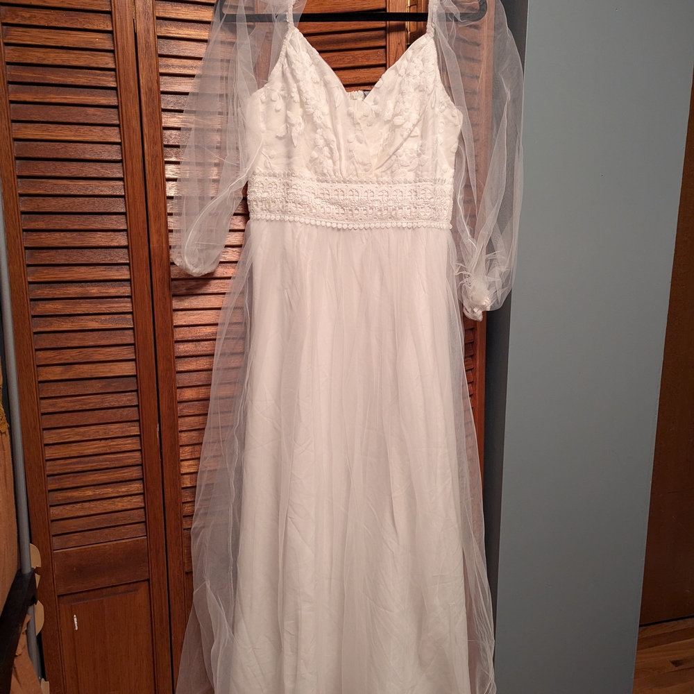 Simplee Apparel White Wedding Dress